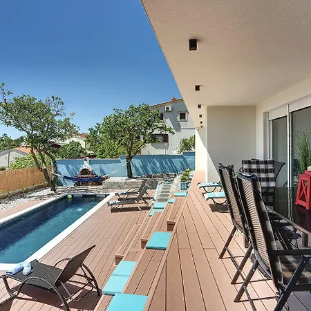 Holiday home Mit Privatem Pool Nur Wenige Minuten Von Den Straenden *