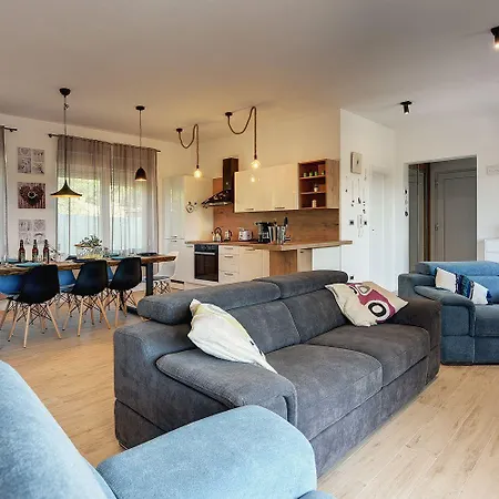 Casa vacanze Mit Privatem Pool Nur Wenige Minuten Von Den Straenden