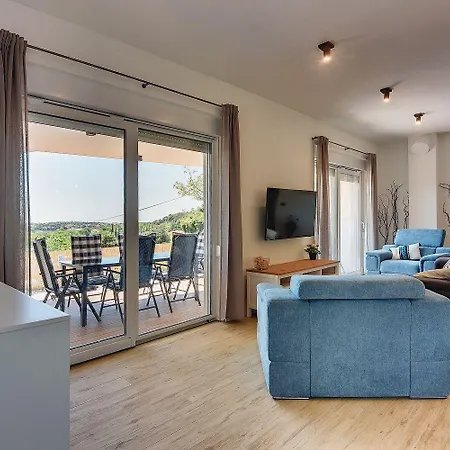 Casa vacanze Mit Privatem Pool Nur Wenige Minuten Von Den Straenden